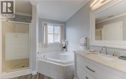 31 Adler Drive, Cambridge, ON - Indoor Photo Showing Bathroom
