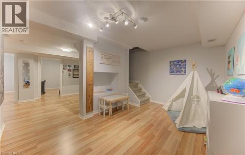 31 Adler Drive, Cambridge, ON - Indoor