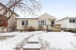 9277 86 ST NW  Edmonton, AB T6C 3E7