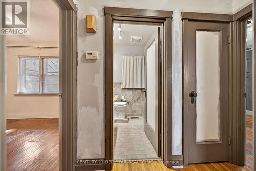 210 Huxley Avenue S, Hamilton, ON 