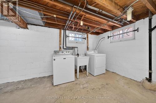 210 Huxley Avenue S, Hamilton, ON 