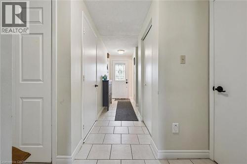 37 Edgemere Drive, Cambridge, ON - Indoor Photo Showing Other Room