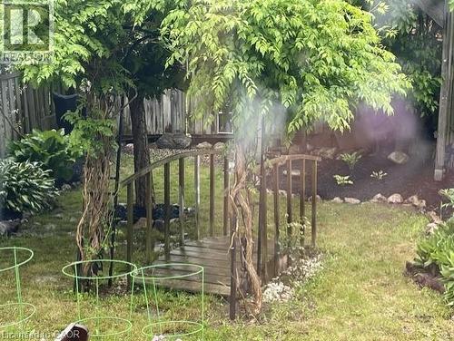 37 Edgemere Drive, Cambridge, ON - Outdoor