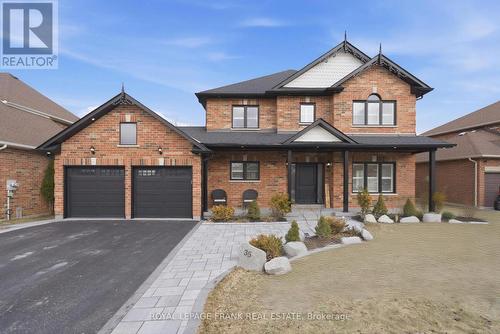 35 NELKYDD LANE  Uxbridge, ON L9P 1Z8