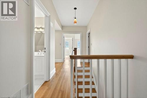 3196 Lakeshore Road, Burlington, ON - Indoor Photo Showing Other Room