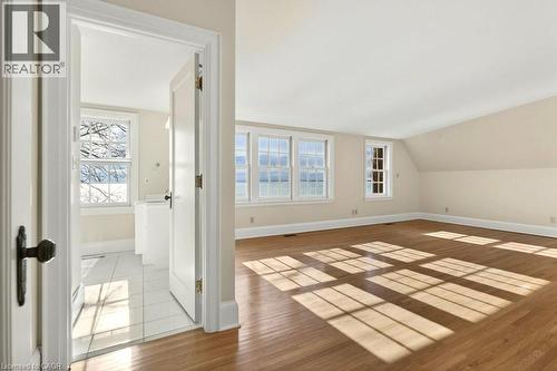 3196 Lakeshore Road, Burlington, ON - Indoor Photo Showing Other Room