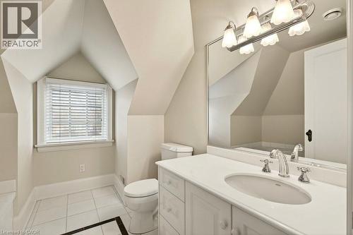 3196 Lakeshore Road, Burlington, ON - Indoor Photo Showing Bathroom