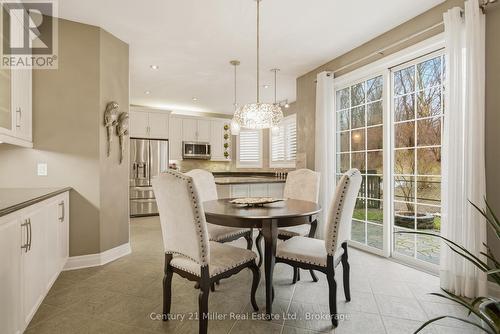 140 Dellgrove Circle, Cambridge, ON - Indoor Photo Showing Dining Room