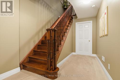 140 Dellgrove Circle, Cambridge, ON - Indoor Photo Showing Other Room