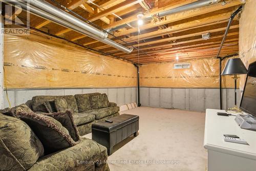 140 Dellgrove Circle, Cambridge, ON - Indoor Photo Showing Basement