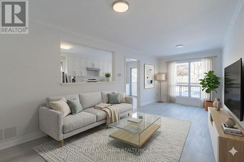 2453 Strathmore Crescent, Mississauga, ON - Indoor Photo Showing Living Room