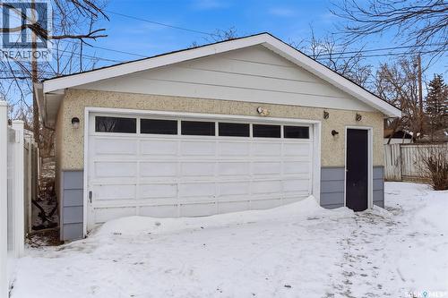 47 Mathieu Crescent, Regina, SK - Outdoor With Exterior