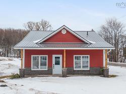 2 Michaela Street  Pictou, NS B0K 1H0