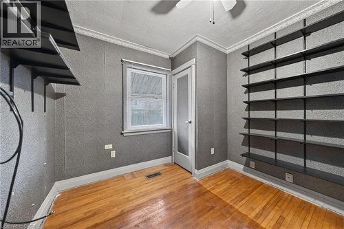 210 Huxley Avenue S, Hamilton, ON 