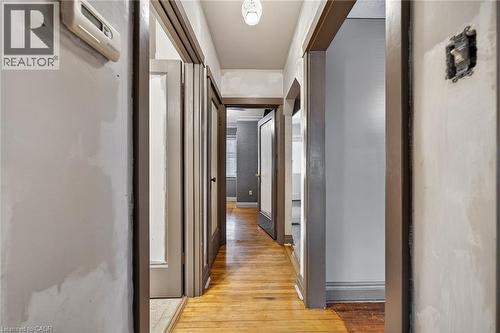 210 Huxley Avenue S, Hamilton, ON 