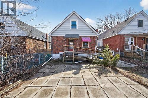 210 Huxley Avenue S, Hamilton, ON 