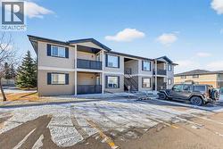 302, 8 Bayside Place  Strathmore, AB T1P 0E1