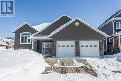 66 Foxborough TRL  Sault Ste. Marie, ON P6B 0A7