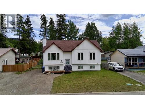 248 MURRAY Drive  Tumbler Ridge, BC V0C 2W0