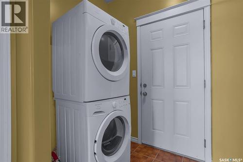 801 1St Avenue, Rosthern, SK - Indoor Photo Showing Laundry Room