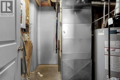 801 1St Avenue, Rosthern, SK - Indoor Photo Showing Basement
