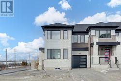 96 VINEWOOD CRESCENT  Barrie, ON L9J 1B4