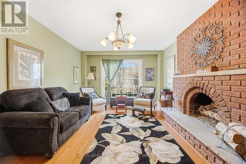 1511 Ifield Road, Mississauga, ON - Indoor Photo Showing Living Room With Fireplace