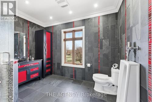 2659 2 Sideroad, Burlington, ON - Indoor