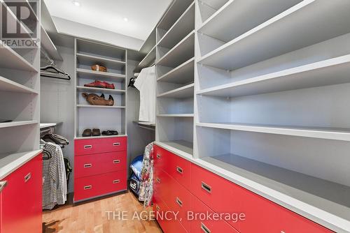 2659 2 Sideroad, Burlington, ON - Indoor With Storage