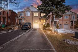 24 MANORWOOD COURT  Caledon, ON L7E 2S9