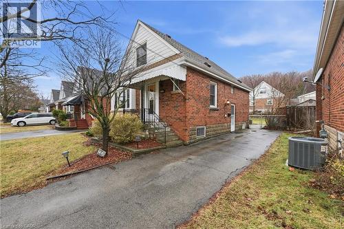 258 Cloverdale Avenue, Hamilton, ON - Outdoor