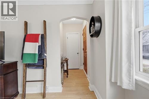 258 Cloverdale Avenue, Hamilton, ON - Indoor Photo Showing Other Room