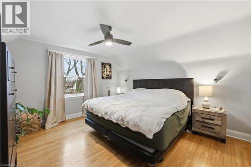 258 Cloverdale Avenue, Hamilton, ON - Indoor Photo Showing Bedroom