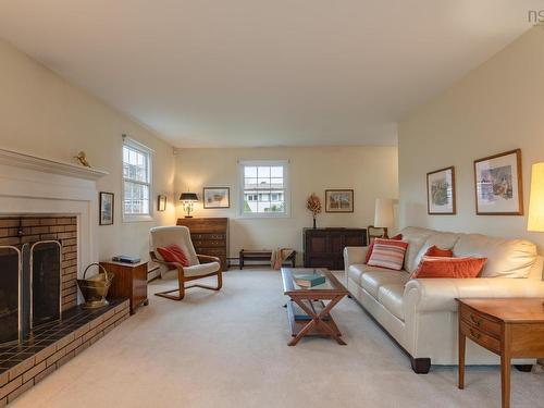 5 Wyndrock Drive, Halifax, NS 