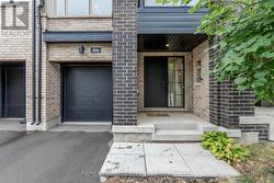 3036 SILVERTIP COMMON CRESCENT  Oakville, ON L6H 0R8