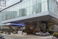 2701 - 183 WELLINGTON STREET W Toronto, ON M5V 0A1