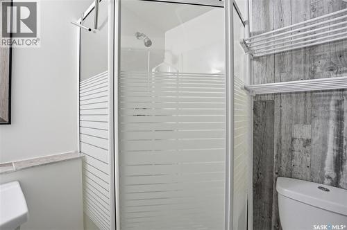 3314 Dieppe Street, Saskatoon, SK - Indoor Photo Showing Bathroom