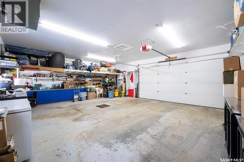 702 Lansdowne Avenue, Saskatoon, SK - Indoor Photo Showing Garage