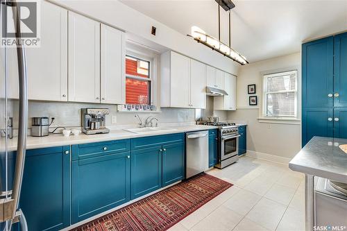 702 Lansdowne Avenue, Saskatoon, SK - Indoor Photo Showing Kitchen