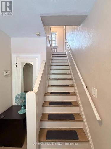 110 Traymore Avenue, Hamilton, ON - Indoor Photo Showing Other Room