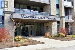 35 SOUTHSHORE Crescent Unit# 414 Stoney Creek, ON L8E 0J2