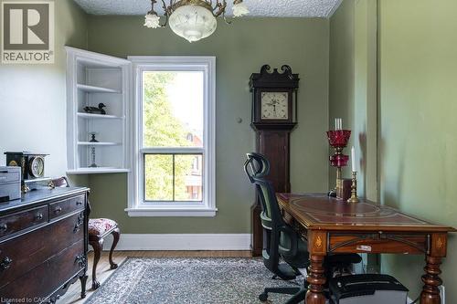 122 East Avenue S, Hamilton, ON - Indoor