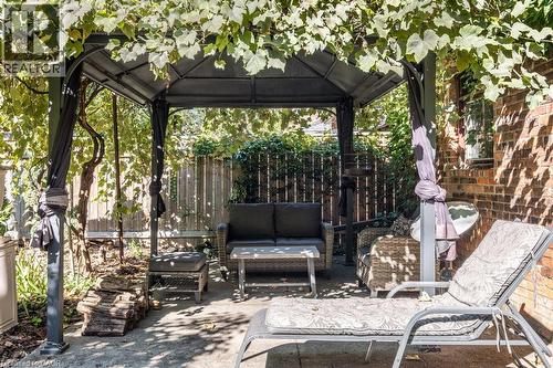 122 East Avenue S, Hamilton, ON - Outdoor