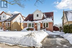 15 MEDONTE AVENUE  Toronto, ON M1L 1Z2