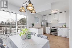 B11 - 63 FERRIS LANE Barrie, ON L4M 5C4