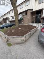 B11 - 63 FERRIS LANE Barrie, ON L4M 5C4