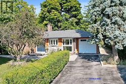 8 WATERFIELD DRIVE  Toronto, ON M1P 3W5