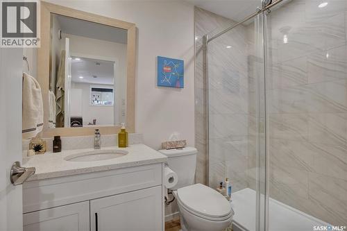 321 Secord Way, Saskatoon, SK - Indoor Photo Showing Bathroom