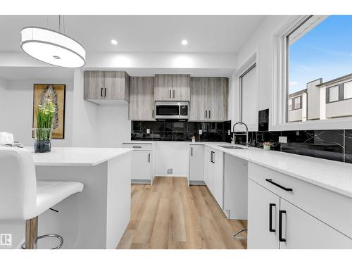 #67 130 Element Dr, St. Albert, AB - Indoor Photo Showing Kitchen