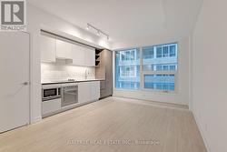 517 - 55 MERCER STREET  Toronto, ON M5V 3W2